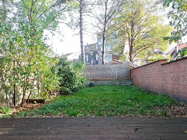 Appartement 2 chambres avec jardin, quartier Hocheporte