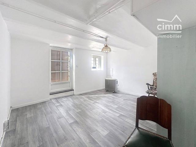Appartement 2 chambres avec terrain sur Montargis
