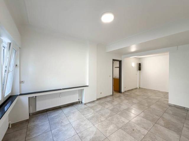 Appartement 2 chambres avec terrasse au centre