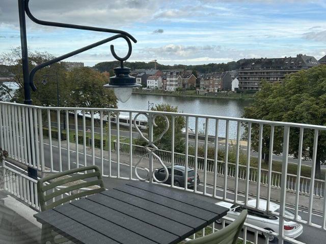 Appartement 2 chambres avec vue sur Meuse