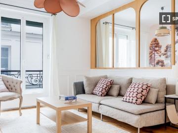 Appartement 2 chambres à louer à Ternes Maillot, Paris