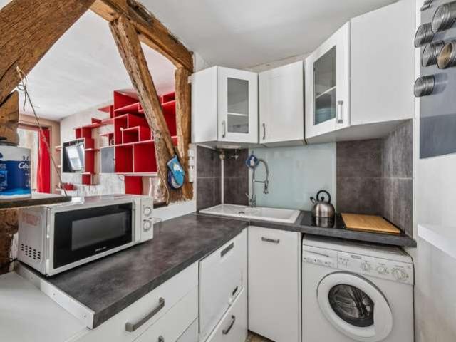 Appartement 2 chambres à louer à la Goutte d'Or, Paris