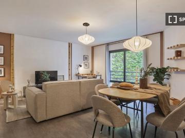 Appartement 2 chambres à louer Porte Dauphine, Paris
