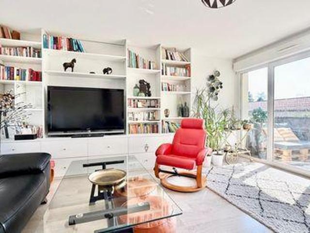 Appartement 2 chambres, Ambares Aquitaine 33440 ES104371775