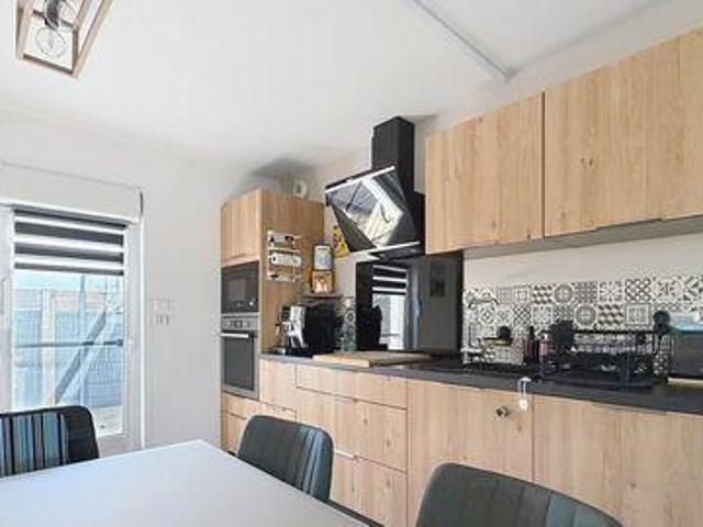 Appartement 2 chambres, Ambares Aquitaine 33440 ES105764931