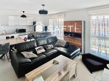 Appartement 2 chambres, Artigues Aquitaine 33370 DS100239139