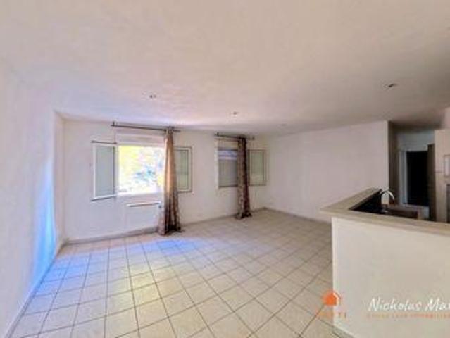 Appartement 2 chambres, Bagnols Languedoc 30200 DS103700396