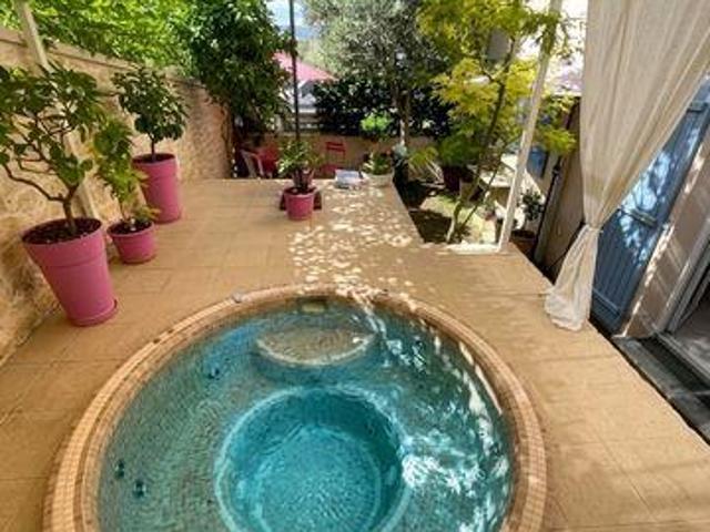 Appartement 2 chambres, Belcodene Provence 13720 DS105747297