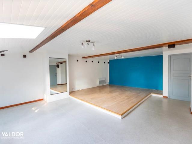 ? Appartement 2 chambres – Belleville en Beaujolais 69220