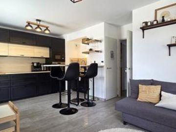 Appartement 2 chambres, Cuges les Pins Provence 13780 DS102525943