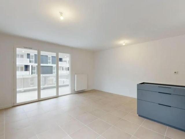 Appartement 2 chambres, Challes Challes 73190 ES106195019