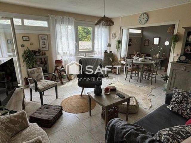 Appartement 2 chambres, Chateauroux Centre 36000 ES99018350