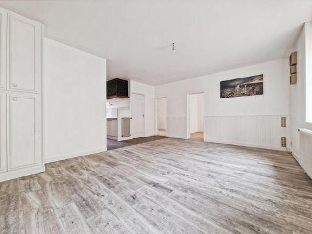 Appartement 2 chambres, Chatellerault Poitou 86100 ES103383559