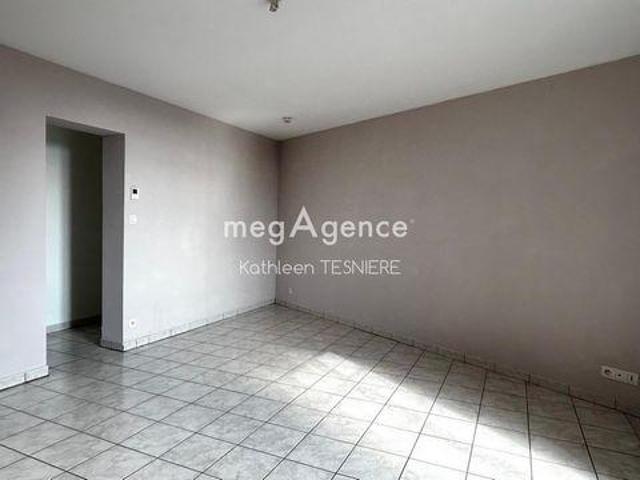 Appartement 2 chambres, Fougeres Bretagne 35300 DS102759709