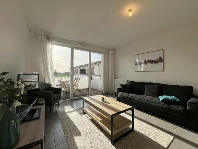 Appartement 2 chambres, Frouzins Frouzins 31270 ES100049300