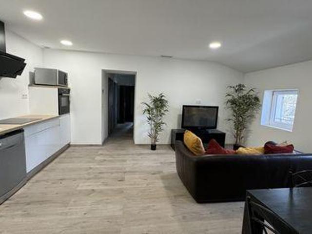Appartement 2 chambres, Jonquières Provence Alpes Côte d'Azur 84150 ES96312337