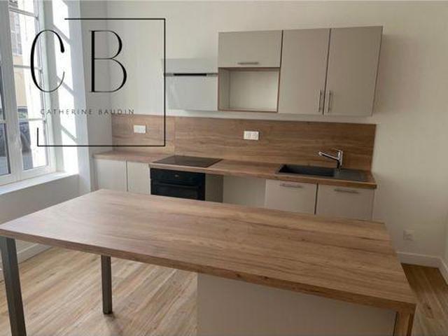 Appartement 2 chambres, La Rochelle Poitou 17000 ES106231076