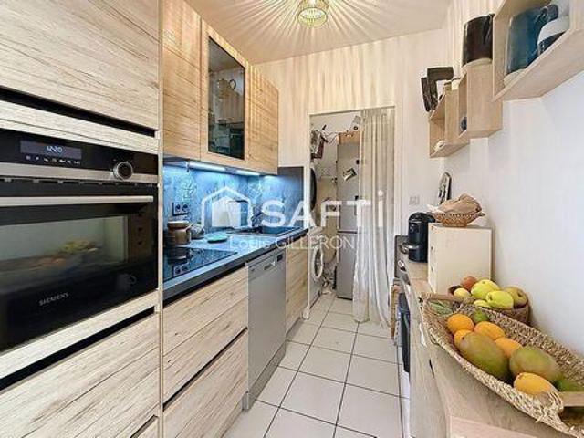 Appartement 2 chambres, Latresne Aquitaine 33360 DS103883279