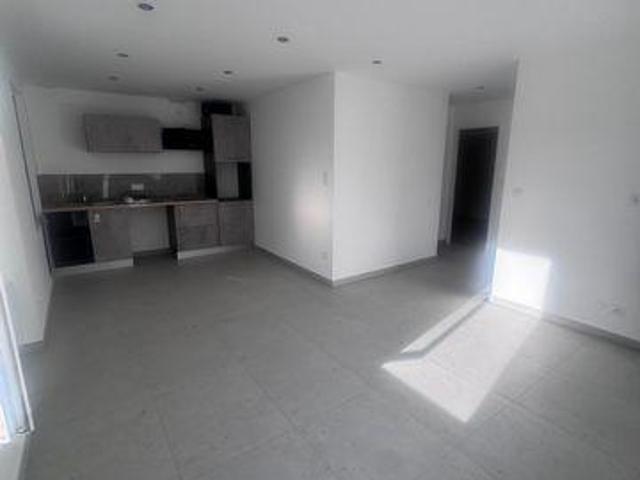 Appartement 2 chambres, Le Chambon Rhône 42500 DS101230679