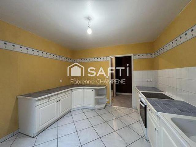 Appartement 2 chambres, Lons Franche 39000 ES98336891