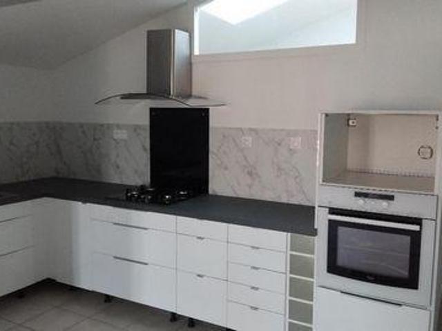 Appartement 2 chambres, PUGNAC Aquitaine 33710 DS103599145