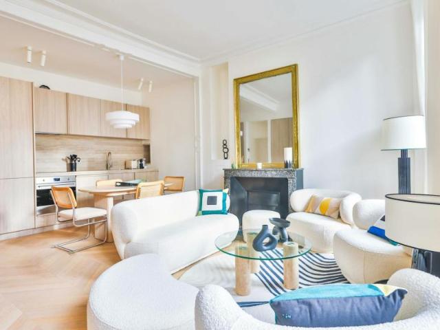Appartement 2 chambres, Paris Paris 75007 ELS105411516
