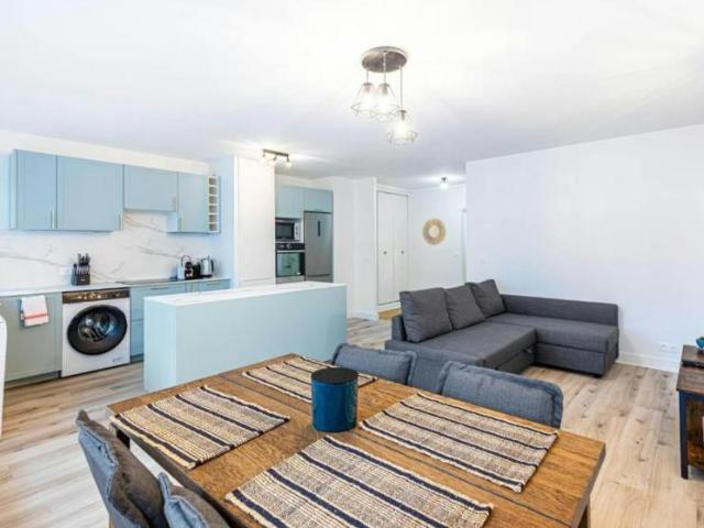 Appartement 2 chambres, Paris Paris 75019 ES101588619