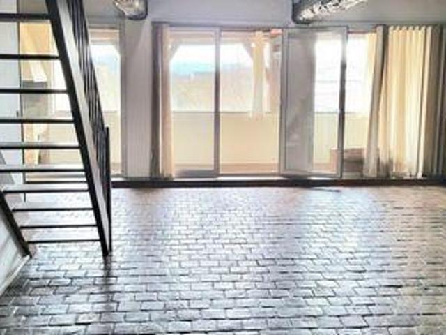 Appartement 2 chambres, Pont Rhône 01290 DLS102706210