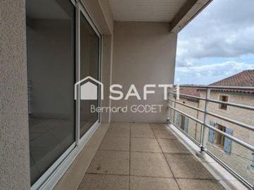 Appartement 2 chambres, Ruffec Poitou 16700 ES102919642