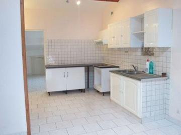 Appartement 2 chambres, RAUZAN Aquitaine 33420 DS103547700