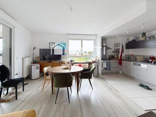 Appartement 2 chambres, Reims Champagne 51100 DS105188639