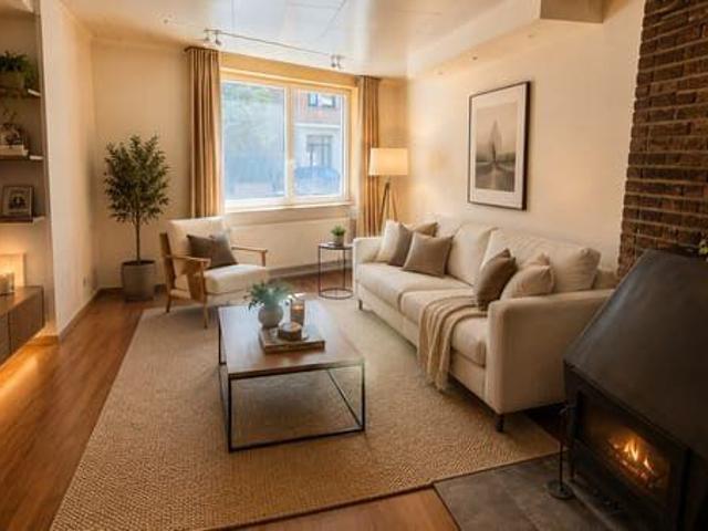 Appartement 2 chambres rénové avec jardin et cheminée