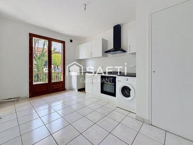 Appartement 2 chambres, Rives Rhône 38140 DS103068006