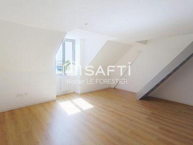 Appartement 2 chambres, Saint Aquitaine 33440 DS103743318