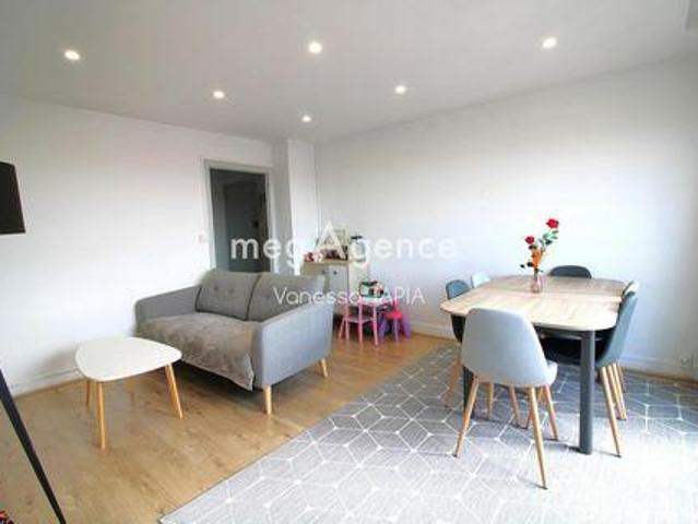 Appartement 2 chambres, Saint Champagne 10120 DS103383619