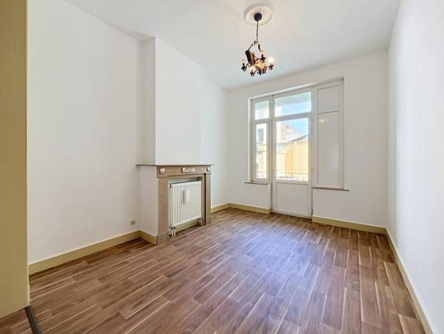 APPARTEMENT 2 CHAMBRES SANS CHARGES