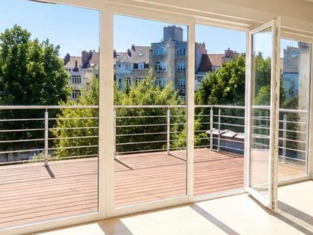 APPARTEMENT 2 CHAMBRES + TERRASSE PLEIN SUD ± 35 M²