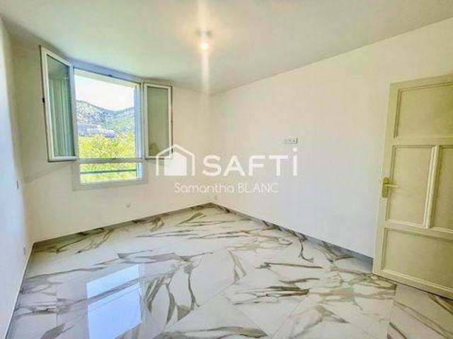 Appartement 2 chambres, Toulon Provence 83000 DS102058671