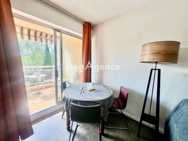 Appartement 2 chambres, Toulon Provence 83200 ES101955869