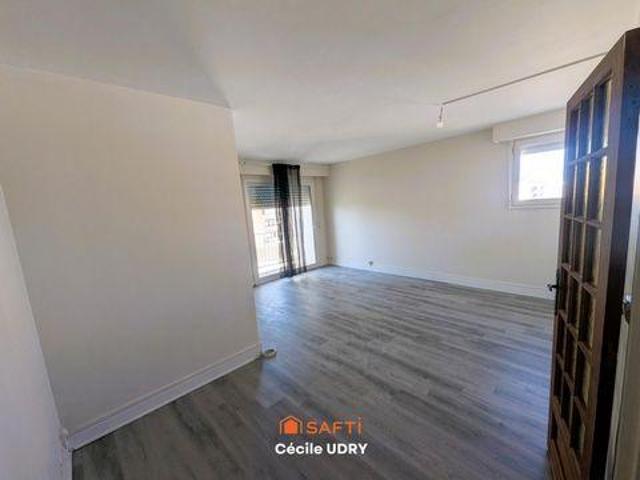 Appartement 2 chambres, Tours Centre 37000 DS101229531