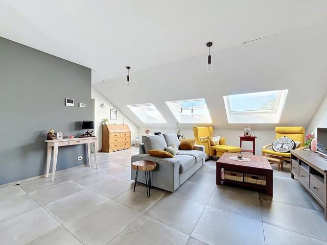 Appartement 2 chambres tout confort avec parking