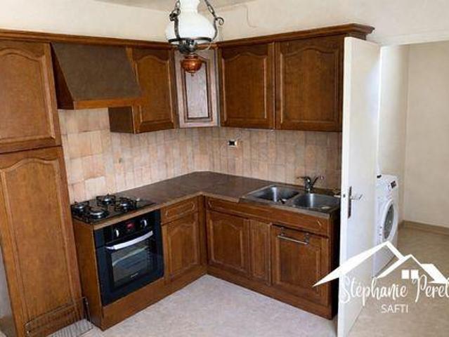 Appartement 2 chambres, Ussel Limousin 19200 DS103428880