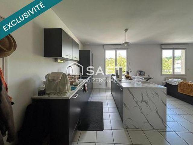 Appartement 2 chambres, Vienne Rhône 38200 DS101378639