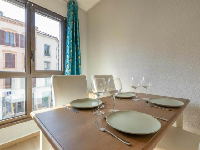Appartement 2 chambres, Villefranche Villefranche 69400 DS102661277