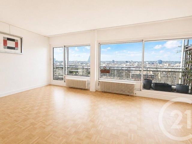 Appartement 2 pièce au 14 ème étage balcon et vue panoramique