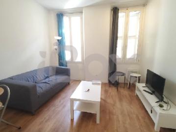 Appartement 2 pièce s 1 chambre s 27.7 m²