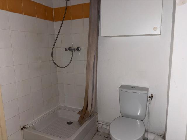 Appartement 2 pièce s 1 chambre s 28.56 m²