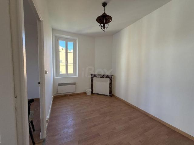 Appartement 2 pièce s 1 chambre s 30.55 m²