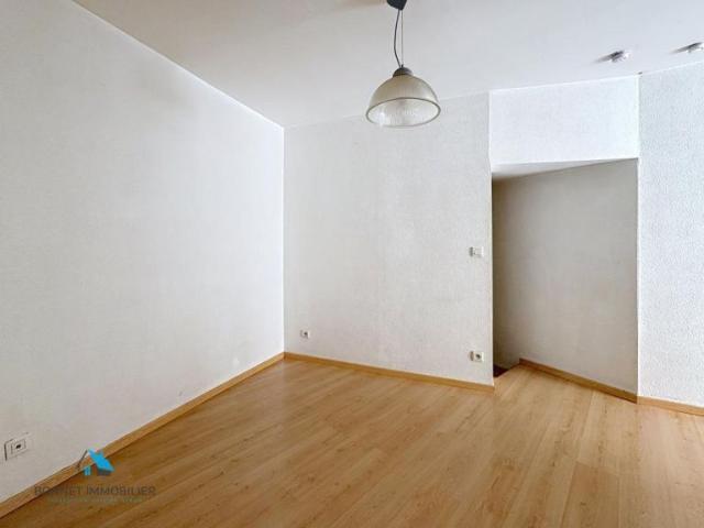 Appartement 2 pièce s 1 chambre s 31 m²