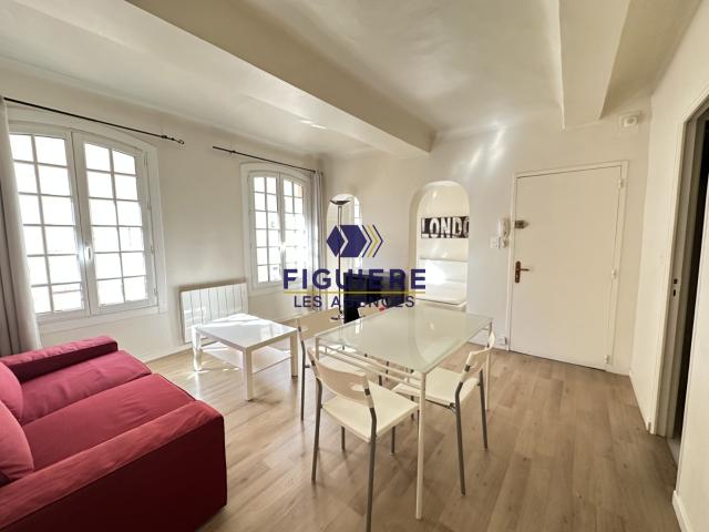 Appartement 2 pièce s 1 chambre s 33.4 m²